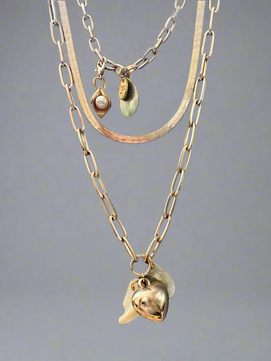 Pearly Layered Necklace