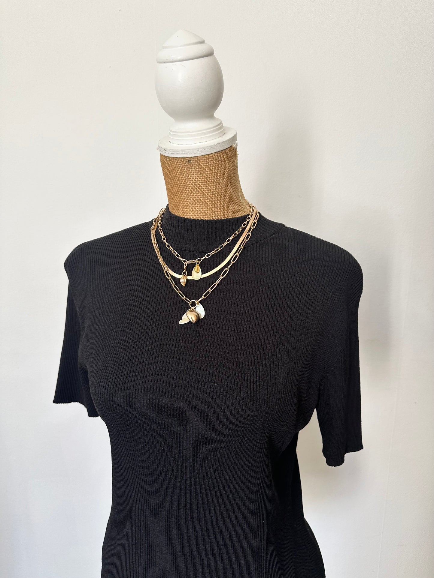 Pearly Layered Necklace
