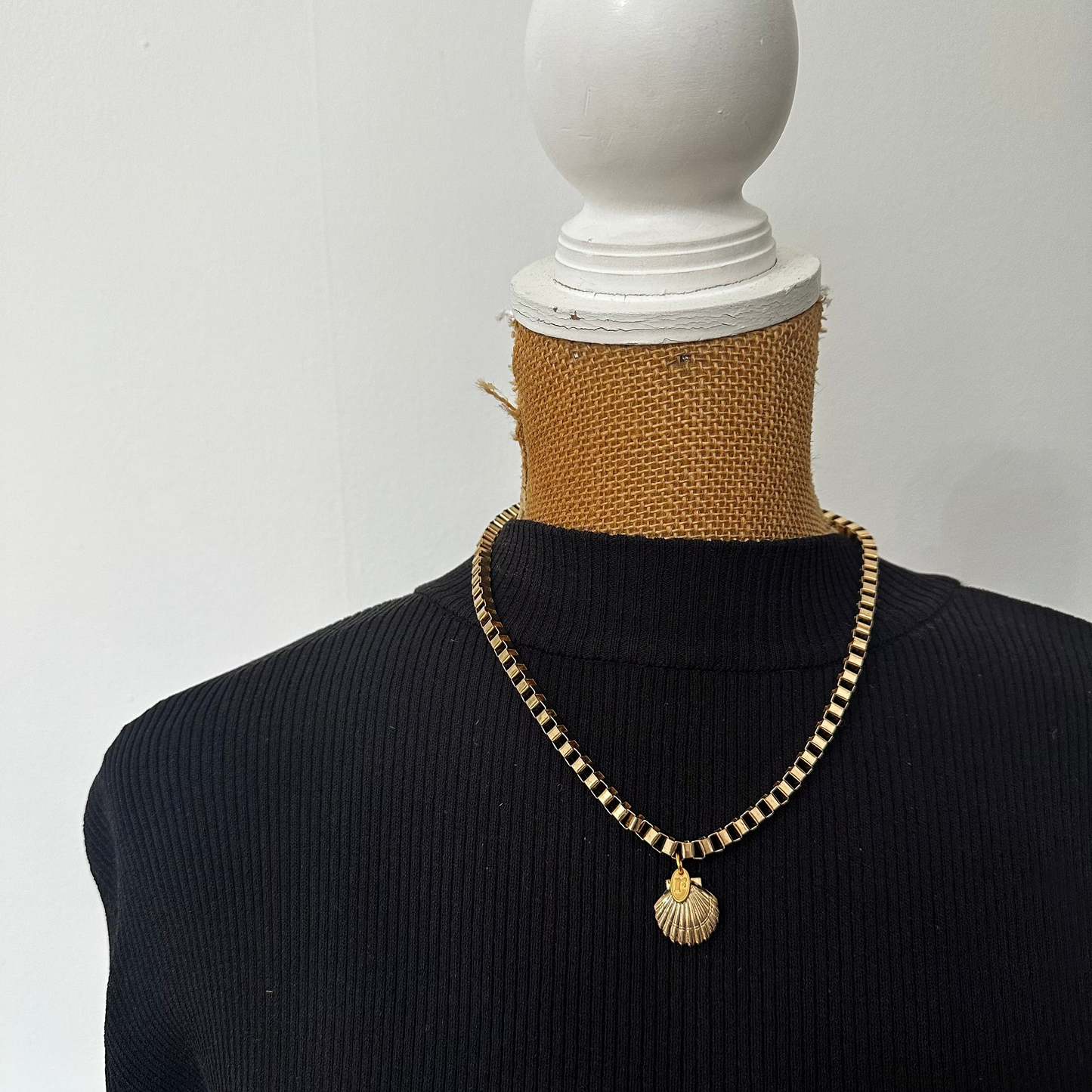 See Shells Vintage Charm Necklace